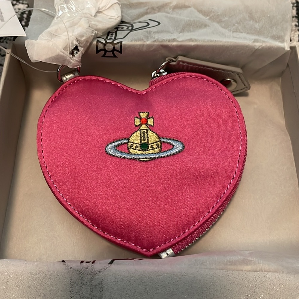 VIVIENNE WESTWOOD
Orb-embroidered recycled-polycotton keyring coin purse - Picture 5 of 9